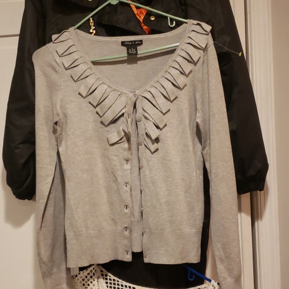 Audrey and Grace blouse small